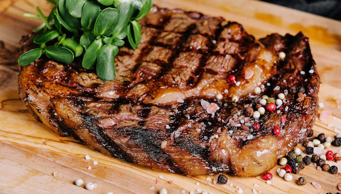 Steakhouse’larda Et Kalitesi Neden Bu Kadar Önemlidir?